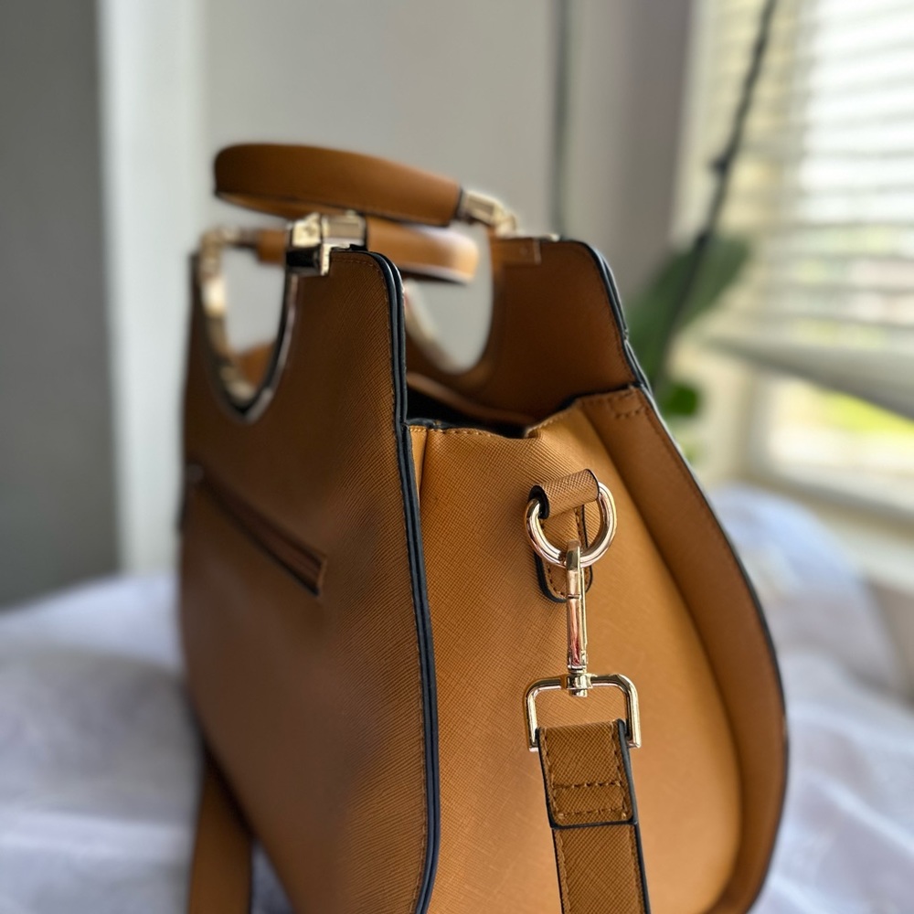 Fashion handbag